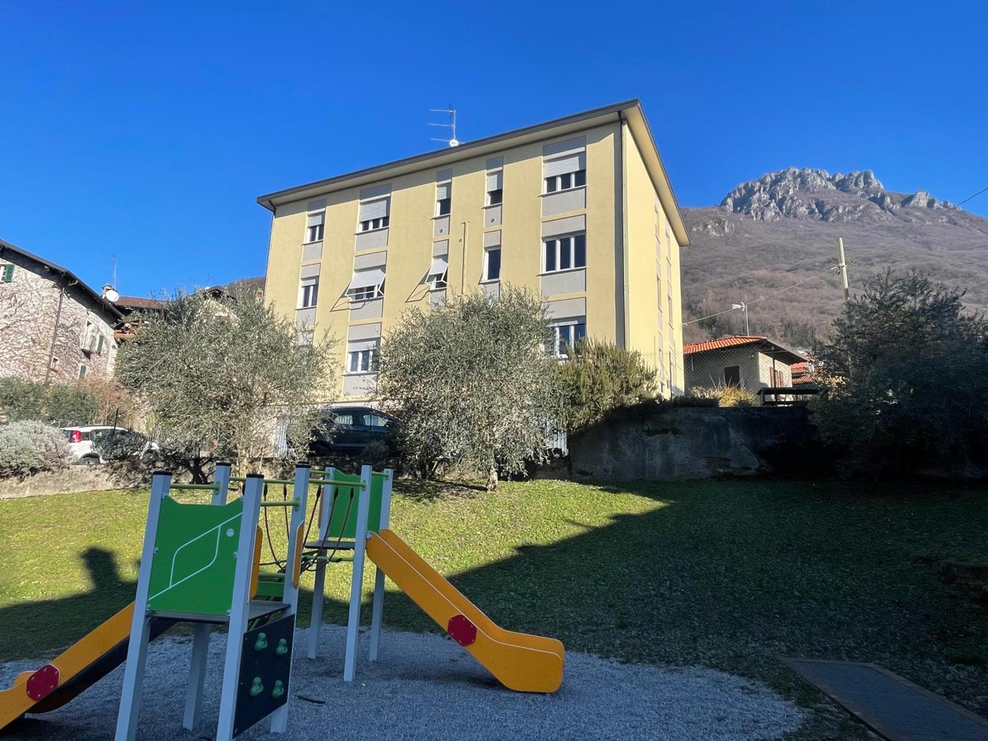 فيلا Casa Maggiana مانديلو ديل لاريو المظهر الخارجي الصورة